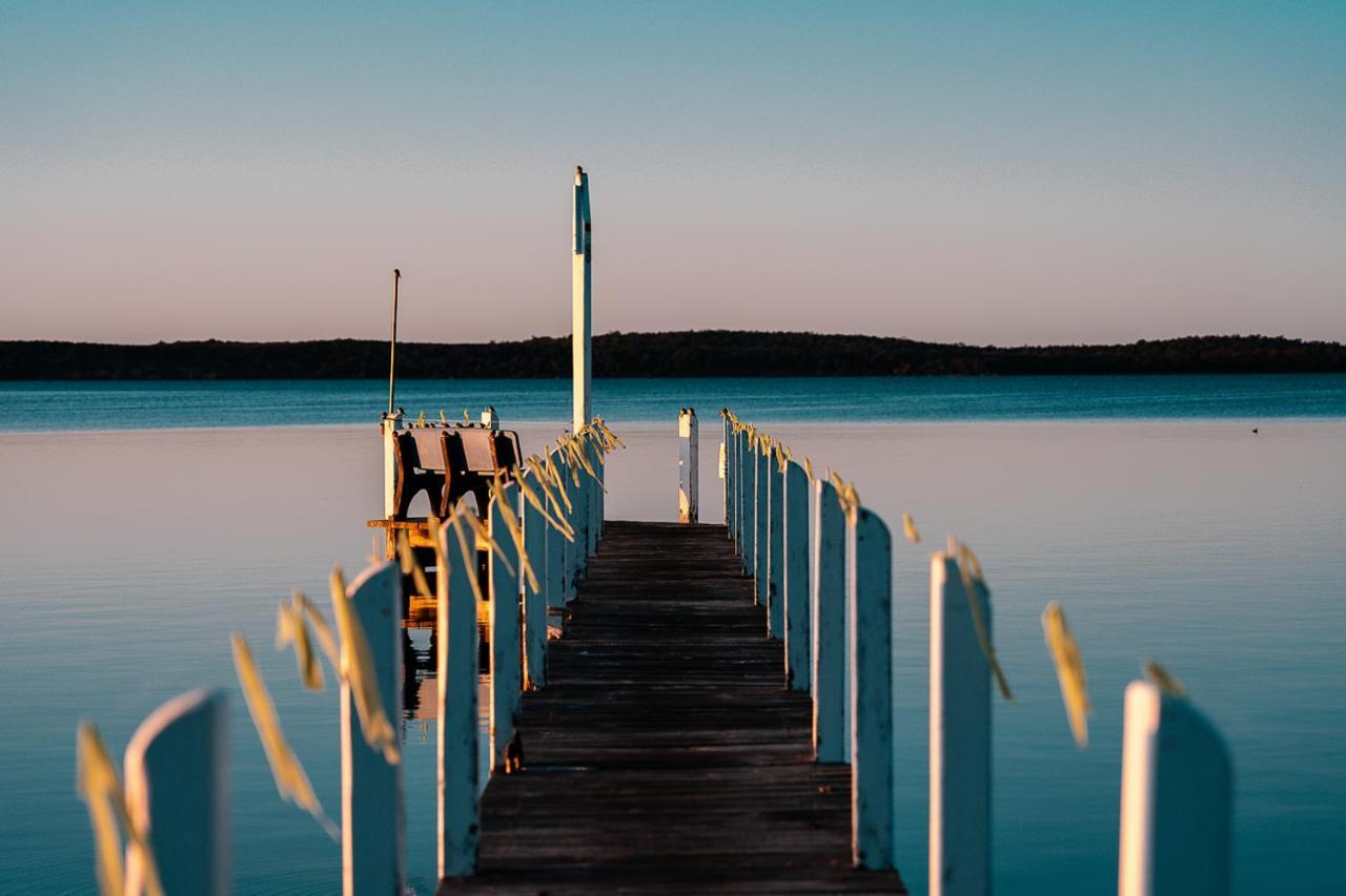 Вілла Waterfront Retreat At Wattle Point Forge Creek Екстер'єр фото