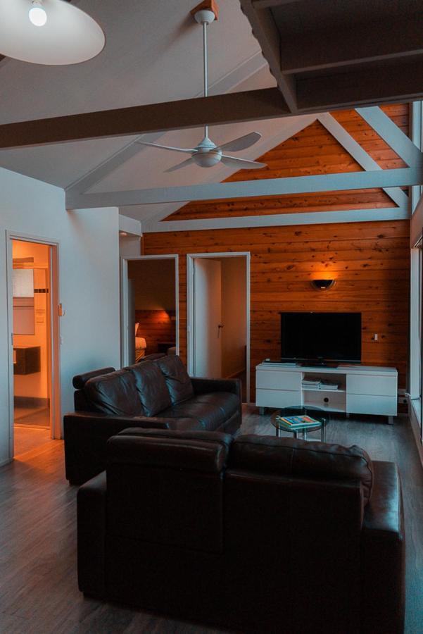 Вілла Waterfront Retreat At Wattle Point Forge Creek Екстер'єр фото