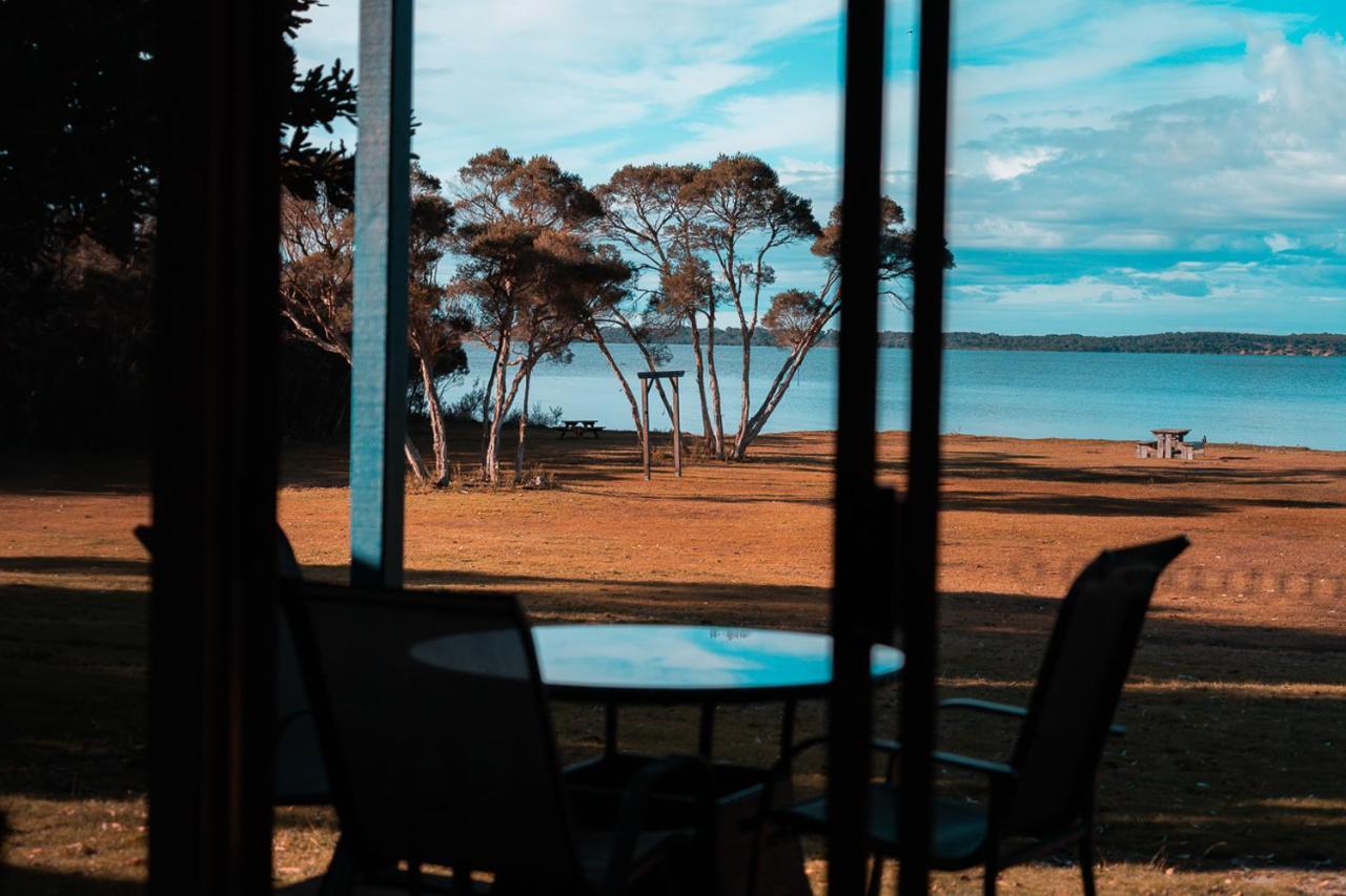 Вілла Waterfront Retreat At Wattle Point Forge Creek Екстер'єр фото