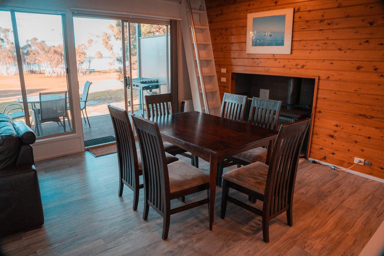 Вілла Waterfront Retreat At Wattle Point Forge Creek Екстер'єр фото
