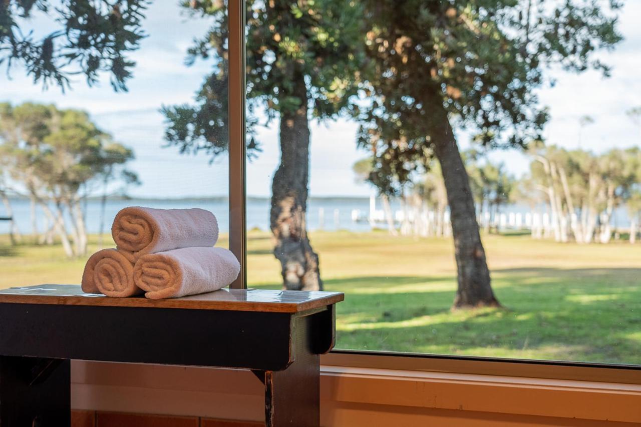 Вілла Waterfront Retreat At Wattle Point Forge Creek Екстер'єр фото